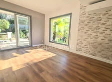 APPARTEMENT T3/ T4 de 82m2 + TERRASSE/JARDIN + PARKING PRIVATIF à vendre SIX-FOURS-LES-PLAGES (83)