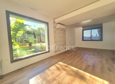 APPARTEMENT T3/ T4 de 82m2 + TERRASSE/JARDIN + PARKING PRIVATIF à vendre SIX-FOURS-LES-PLAGES (83)