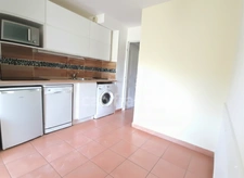 BORD DE MER - APPARTEMENT T2 TERRASSE + PARKING + PISCINE à vendre SIX-FOURS-LES-PLAGES (83)