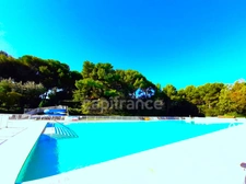 BORD DE MER - APPARTEMENT T2 + PISCINE ET PARKING PRIVATIF à vendre SIX-FOURS-LES-PLAGES (83)
