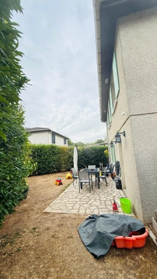 MAISON INDIVIDUELLE RÉNOVÉE 110 M2 F4 AVEC JARDIN / GARAGE / TERRASSE ET BALCON