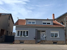 Maison rénovée PLAIN PIED F5 DE 110 M2 JARDIN TERRASSE
