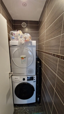 Chambre meublée à louer en collocation