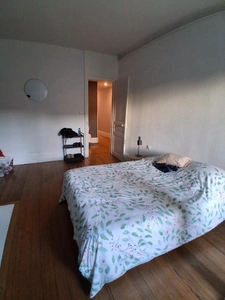 APPARTEMENT F4 CHARMANT ET SPACIEUX PROCHE CENTRE
