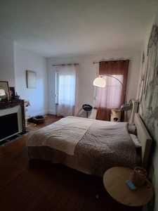 APPARTEMENT F4 CHARMANT ET SPACIEUX PROCHE CENTRE