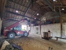 MAISON À RÉHABILITER ET GRANGE 360 M2 EXPLOITABLES / GARAGES ET TERRAIN À JONVILLE-EN-WOËVRE