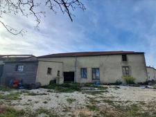 MAISON À RÉHABILITER ET GRANGE 360 M2 EXPLOITABLES / GARAGES ET TERRAIN À JONVILLE-EN-WOËVRE