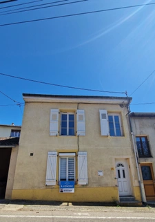 Maison à Waville F4 de 90 M2 avec jardin / parking et dépendance