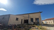 MAISON À RÉHABILITER ET GRANGE 360 M2 EXPLOITABLES / GARAGES ET TERRAIN À JONVILLE-EN-WOËVRE