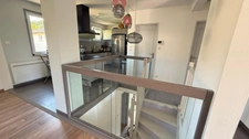MAISON INDIVIDUELLE RÉNOVÉE 110 M2 F4 AVEC JARDIN / GARAGE / TERRASSE ET BALCON