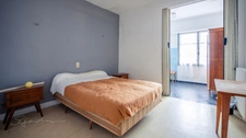 Immeuble ancien hôtel 600 m² + terrain à bâtir 1 909 m² – potentiel division – Denguin