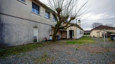 Ancien restaurant + logement à vendre DENGUIN (64)