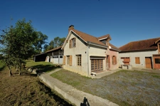 Maison à vendre 4 pièces + dépendances + 1 hectare BOUEILH BOUEILHO LASQUE (64)