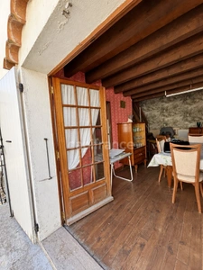 Maison de village 53 m² – 2 chambres – Garage 25 m² – Balcon – Fontès (34)