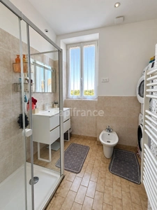 Maison à vendre 5 pièces LE THEIL (03)