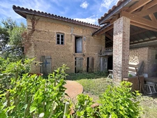 Grande maison de caractère - 356 m² sur terrain de 28 000m2 - Albon
