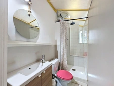 T2 – Vieux Lyon / Perrache – 42 m² rénové – faibles charges et cachet 