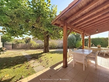Maison de charme 126 m² avec jardin arboré et grand hangar de 66 m² - St Donat sur l'Herbasse