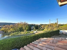 Grande maison hauteurs de LAVEYRON - au calme de 144 m²