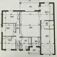 Maison récente de plain-pied et 100 m², 3 chambres, climatisation, piscine - Saint Uze