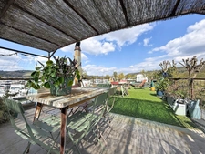 Habitation exclusive 190 m² en pleine nature - LES ROCHES DE CONDRIEU (38)