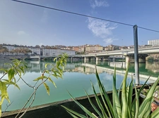 Péniche habitation coeur Lyon 6eme 