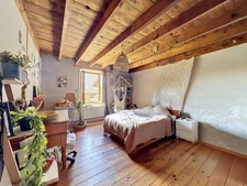 Grande maison de caractère - 356 m² sur terrain de 28 000m2 - Albon