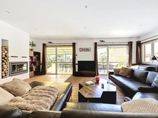 Maison parfaitement rénovée 440 m2 - 1 habitation - 3 projets à Epinouze
