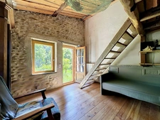 Grande maison de caractère - 356 m² sur terrain de 28 000m2 - Albon