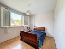 Maison 107m2 6 pièces - lotissement très calme - quartier JACQUIERE 