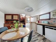 Péniche habitation - île de la Barthelasse - Avignon