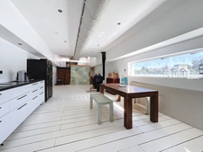 A SAISIR ! Péniche habitation 210m2 - Site SANOFI - cadre unique au calme