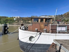 Houseboat + studio – 170 m² – CONFLUENCE LYON 2nd arrondissement 