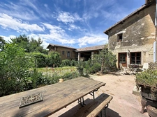 Grande maison de caractère - 356 m² sur terrain de 28 000m2 - Albon