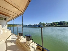 A SAISIR ! Péniche habitation 210m2 - Site SANOFI - cadre unique au calme