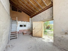 OPPORTUNITE A SAISIR - Maison a rénover au coeur du village Saint-Uze