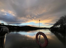 A SAISIR ! Péniche habitation 210m2 - Site SANOFI - cadre unique au calme