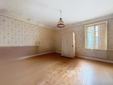 Maisons à rénover sur terrain de 1750 m2 - 12 pièces - EPINOUZE (26)