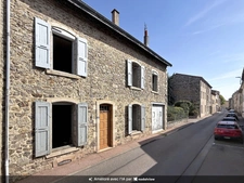 Maison de village à rénover - Saint Uze