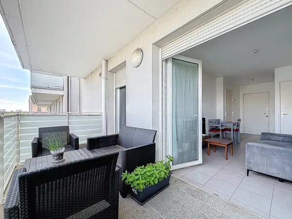 Appartement T2 - 38m² très lumineux avec balcon - LYON 7EME 