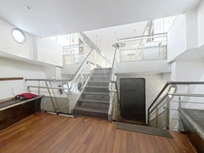 Murs commerciaux - Emplacement premium - péniche