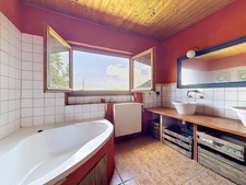 Grande maison de caractère - 356 m² sur terrain de 28 000m2 - Albon