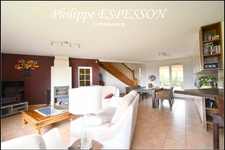 MAISON COMTEMPORAINE SUR TERRAIN DE 9430M2 AVEC PISCINE SAINT PARDOUX ISAAC
