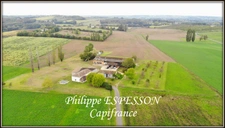 LEVIGNAC STONE FARMHOUSE FROM GUYENNE (47)