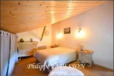 MAISON EN PIERRE DE CARACTÈRE DE 205 M2 AVEC PISCINE ET JARDIN DE 3000 M2 A FOURQUES SUR GARONNE