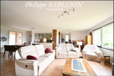 MAISON COMTEMPORAINE SUR TERRAIN DE 9430M2 AVEC PISCINE SAINT PARDOUX ISAAC