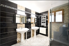 MAISON COMTEMPORAINE SUR TERRAIN DE 9430M2 AVEC PISCINE SAINT PARDOUX ISAAC