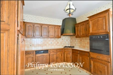 Maison familiale 142 m² – 5 chambres – Terrain 2 094 m² – Sous-sol total