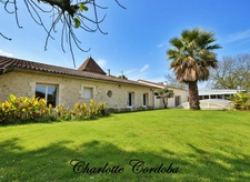 Domaine de caractère de 346m² aux portes de Marmande – Piscine, lac et 2 hectares