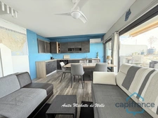 Appartement en Marina ,45 m2 + 14m2 de terrasse ,Port Camargue vue exceptionnelle